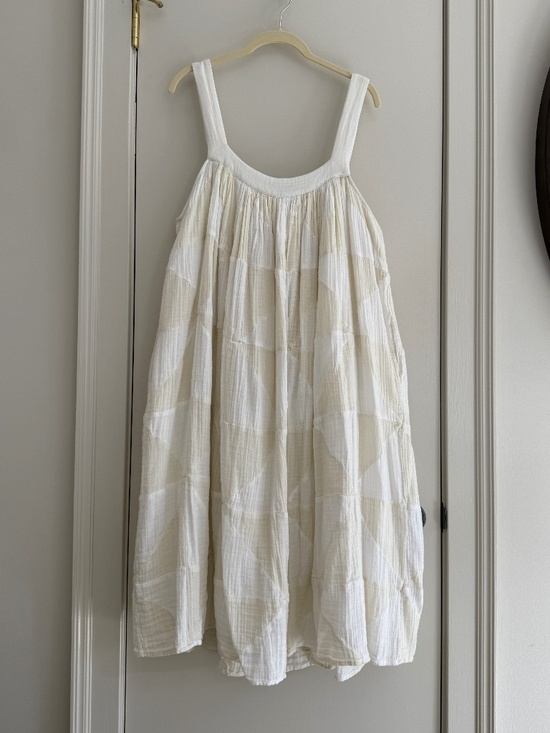 Anaak Dresses & Skirts - Anaak pieced tent dress in cream and ecru size 1 S/M